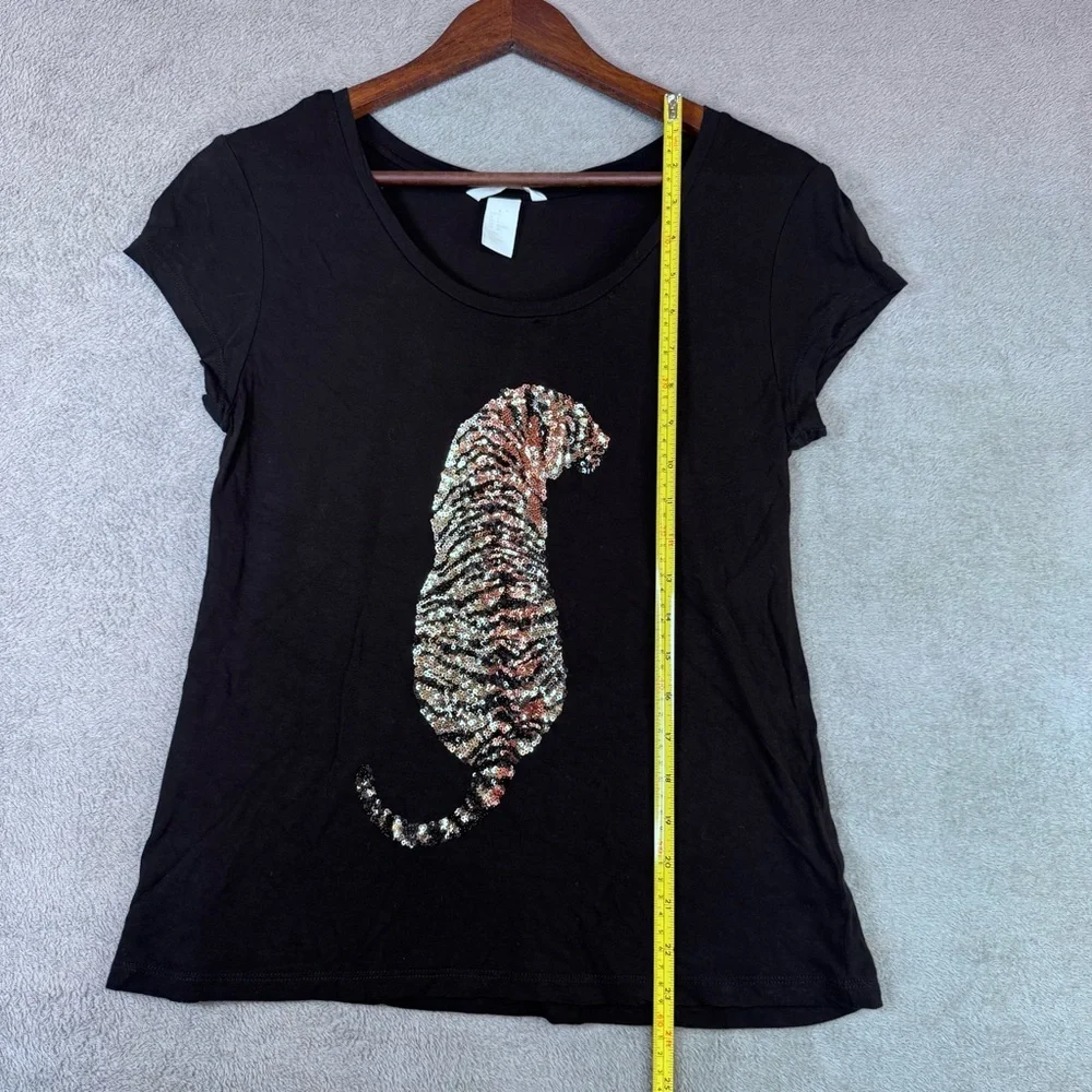 H&M Black Sequins Tiger Graphic Tee - Picture 9 of 16
